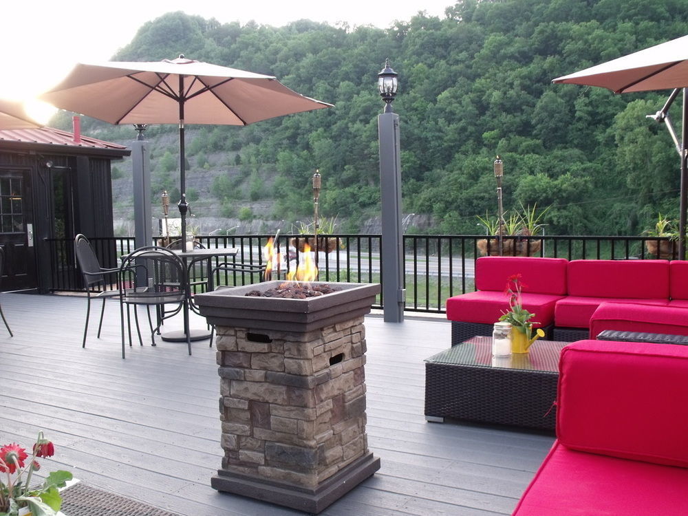 The Landmark Hotel Pikeville Bagian luar foto